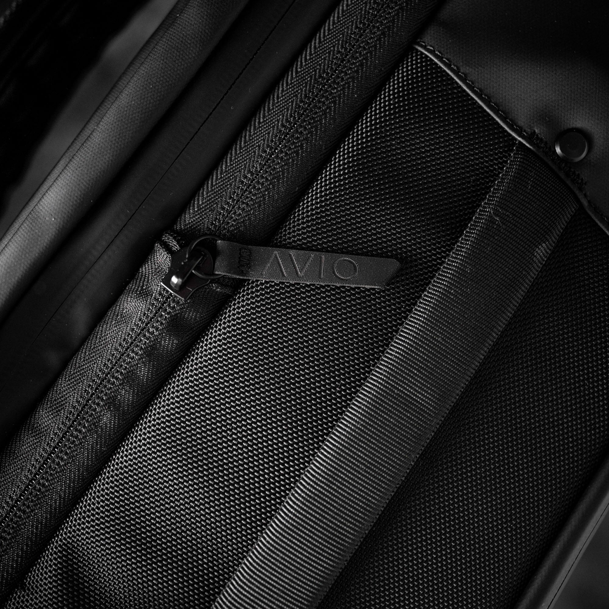 AVIO APEX TRAVEL BACKPACK